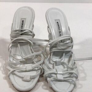 NEW!! Manolo Blahnik Women's White Leather Strappy Sandals Heels Size 37